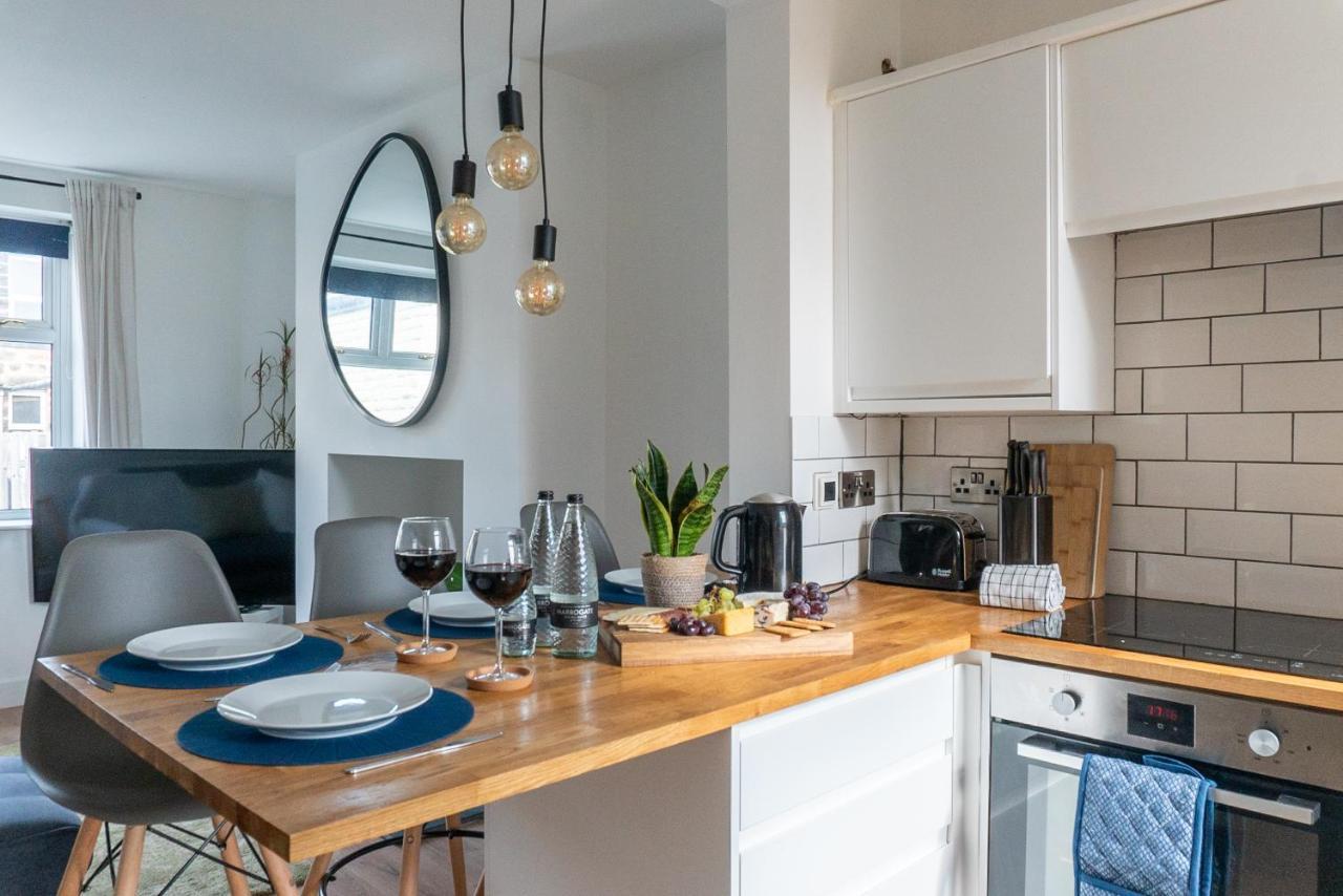 Elmwood Cottage - Harrogate Bagian luar foto
